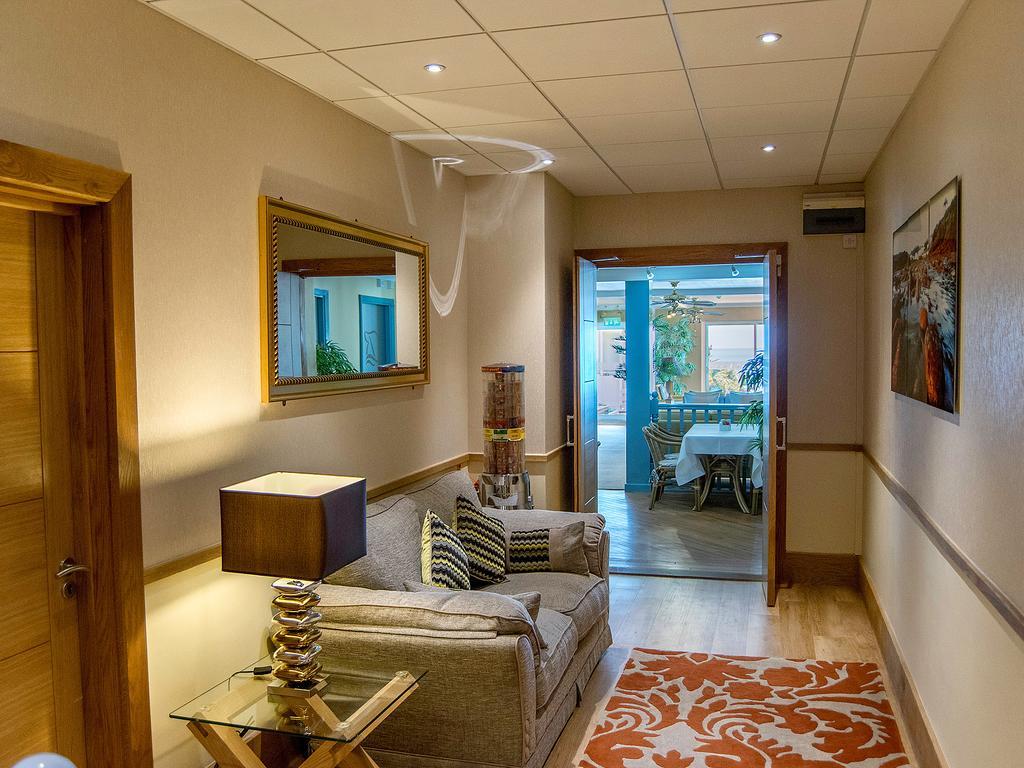 Biarritz Hotel St Brelade Exteriér fotografie