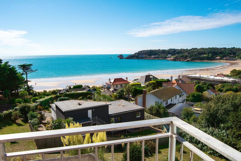 Biarritz Hotel St Brelade Exteriér fotografie