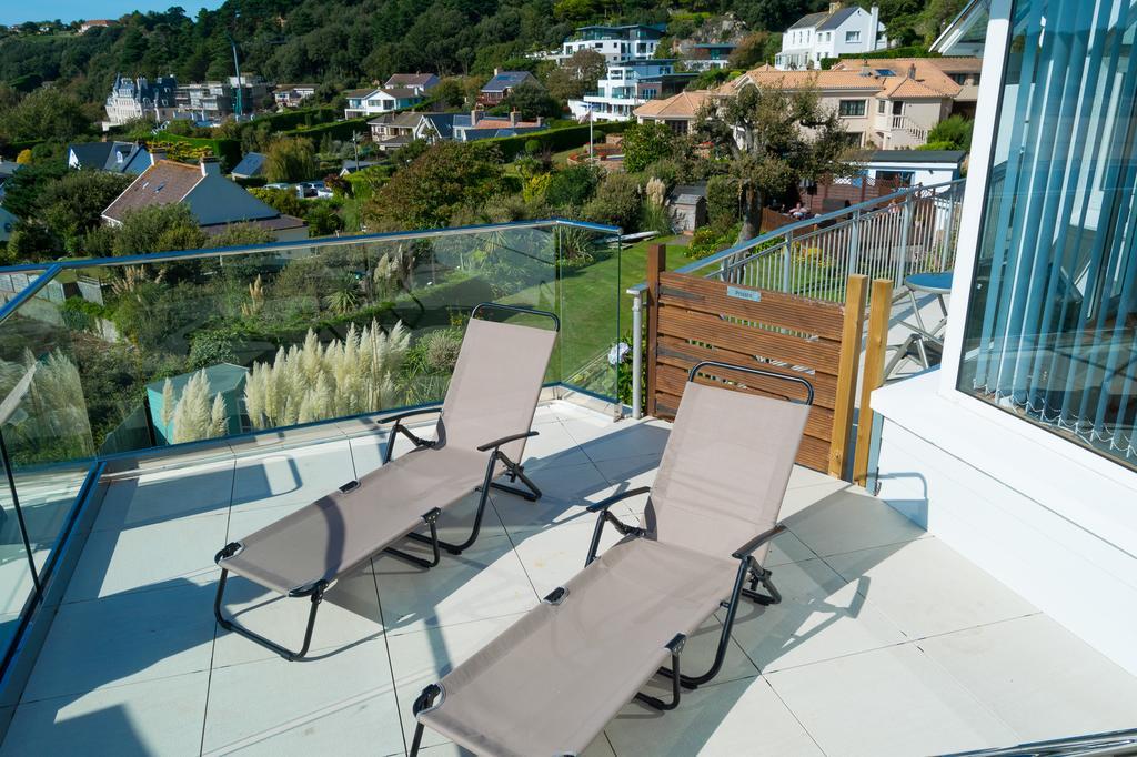 Biarritz Hotel St Brelade Exteriér fotografie